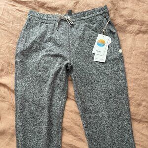 NWT Vouri Women's performance jogger-LONG